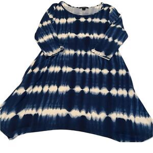 5th & Love szS blue & white tie dye shark bite hem 3/4 sleeves with pockets EUC